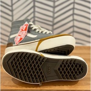 New Vans Sk8 Hi Tapered Stacked Platform Gray High Top Sneakers